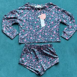 Baileys Blossoms Floral 2 Piece Lounge Set